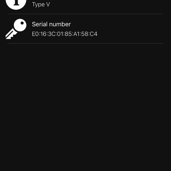 Louis Vuitton charm card holder - Picture 12 of 12